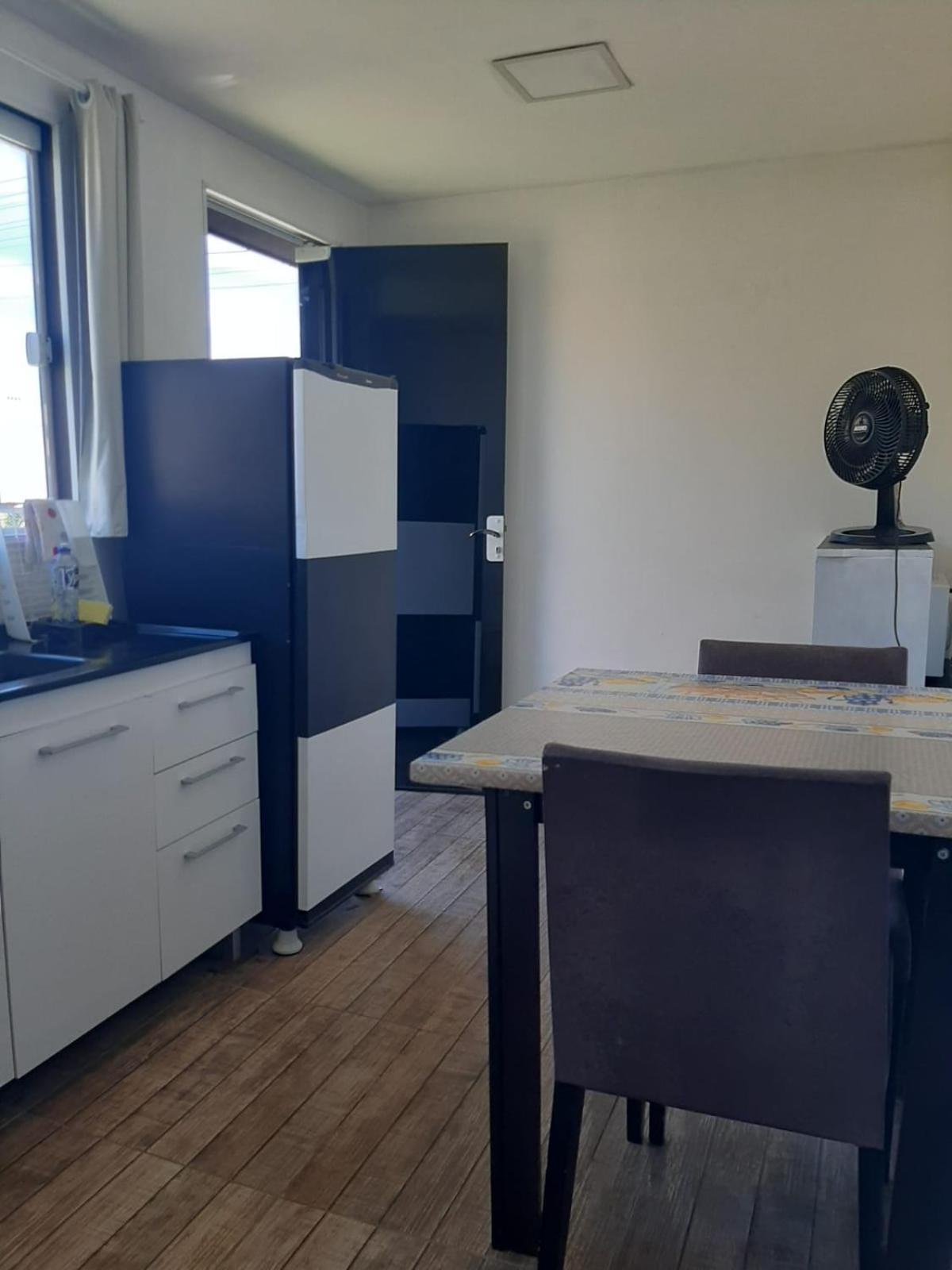 Apartamento Container 1 quarto- Centro Garopaba Exterior foto